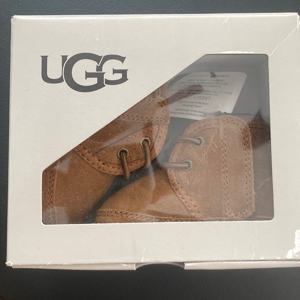 UGG Baby Neumel